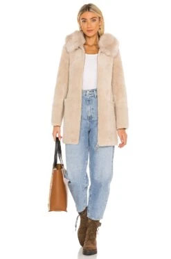 Molly Faux Fur Jacket Light Beige -Fashion Clothing Store BUBR WO24 V4