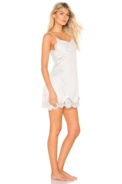 Olivia Slip White -Fashion Clothing Store HOME WI109 V2