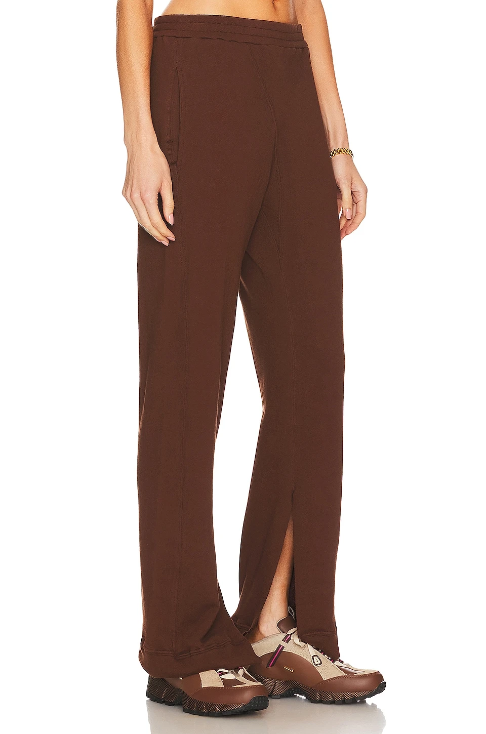 The Levi Jogger Chocolate 4 The Levi Jogger Chocolate - Image 2